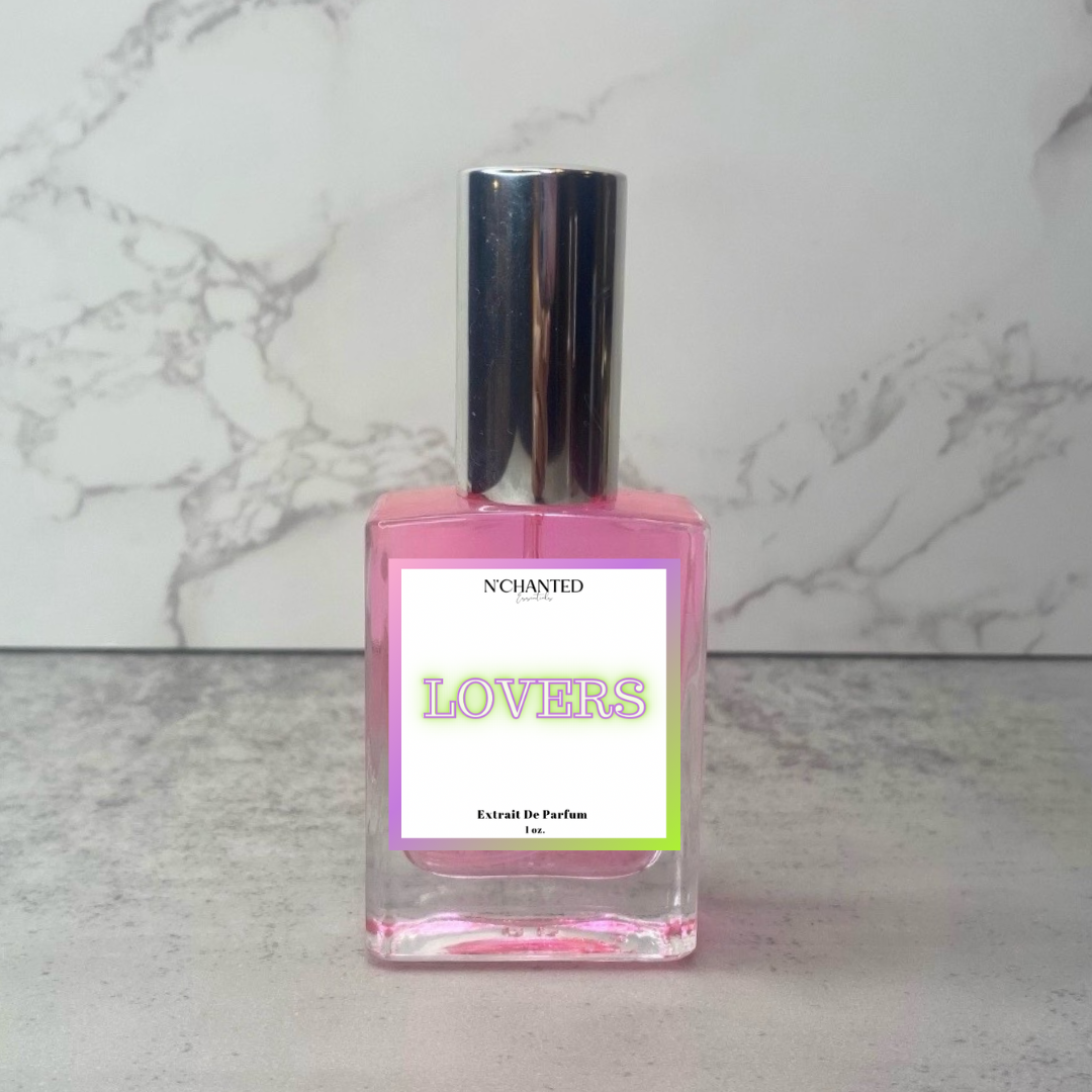 Lovers inspired By Donna Born in Roma